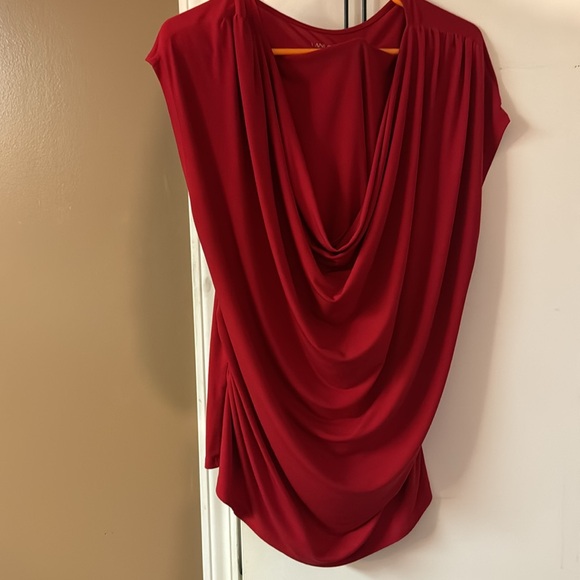 Red sleeveless cowl top. - Picture 3 of 5